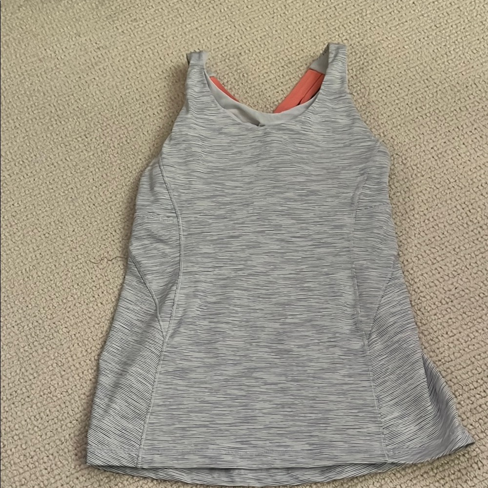 Lululemon Athletica Gray Coral Fitted Sleeveless Tank Top